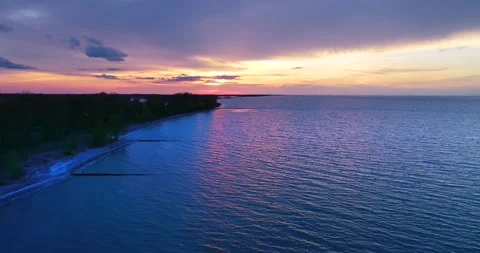Dramatic Jib Lake Eire Drone Sunrise Aerial 库存影片 347919028