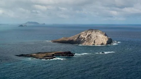 Dramatic landscape of oahu, hawaii Stock Photos