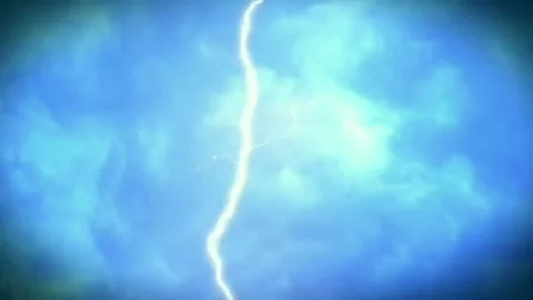 Dramatic Lightning Bolts Illuminating Stormy Blue Sky. Stockbeeldmateriaal 332551840