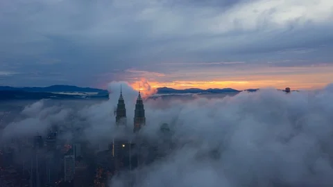 Dramatic Low Cloud Stock Footage 121861559