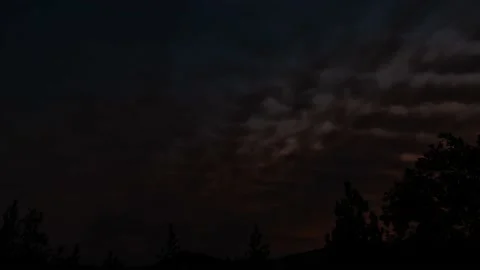 Dramatic Morning Light Landscape Time-lapse. Stock Footage 137804853