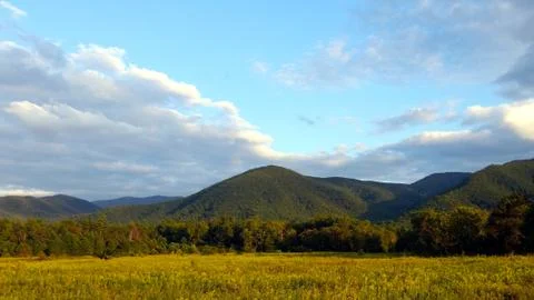 Dramatic Mountain Pastures Clouds Foto stock