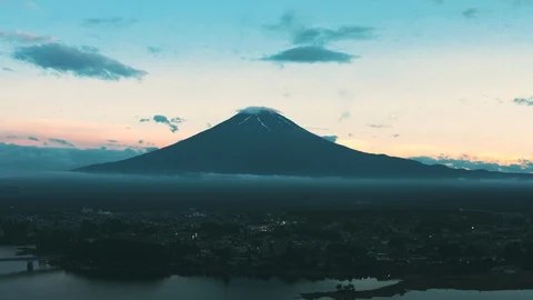 Dramatic Mt Fuji at sunset Video stock 123229688