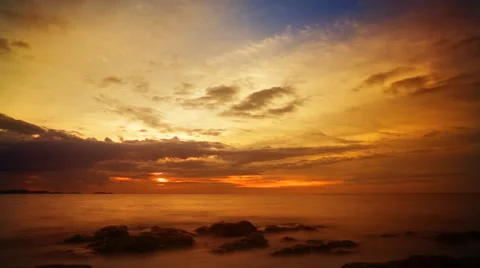 Dramatic ocean sunset Stock Footage 52922840