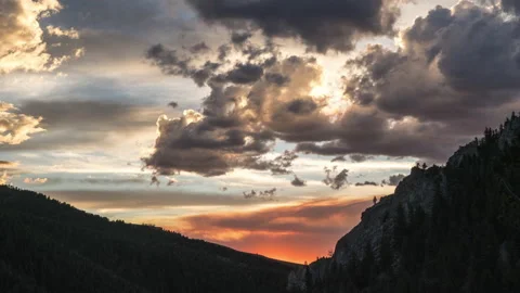 Dramatic oranges and reds sunset in wildfire smoke Stock Footage 167561730