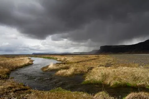 Dramatic panorama of a river in the South of Iceland Stock-Fotos