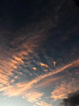 Dramatic Pink and Blue Sky at Sunset 스톡 사진