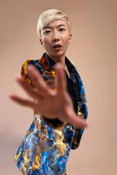 Dramatic Poses in the Studio Stockfoto's