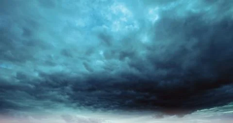 Dramatic rainy sky and dark clouds Foto stock