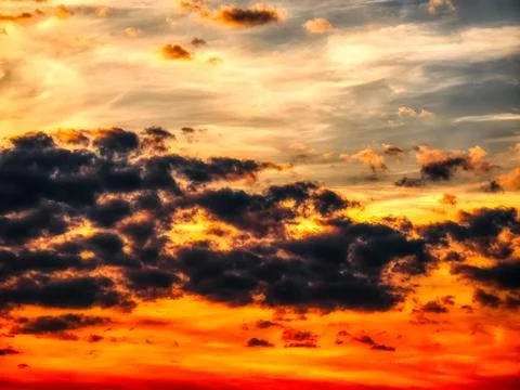 Dramatic red crimson sky at sunset. Stock-Fotos