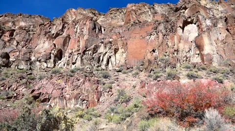Dramatic Red Rock Canyon Walls Видео 47474565