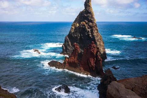 Dramatic Rock Formation in Ocean at Madeira Island Portugal 스톡 사진