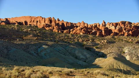 Dramatic rock formations in Arches National Park 스톡 동영상 258967006