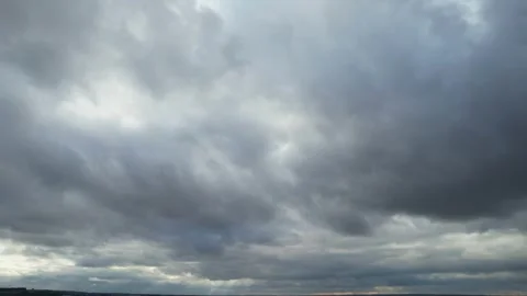 Dramatic Sky and Clouds over United Kingdom Vídeos de archivo 337600320