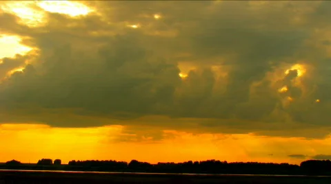 Dramatic sky and clouds time lapse Stock-Footage 535572