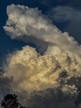 Dramatic sky with billowing clouds Stock Photos