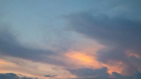 Dramatic Sky with Clouds during Sunset Stock-Fotos