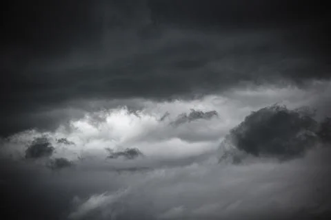 Dramatic sky with dark clouds. Dark rain clouds Foto stock