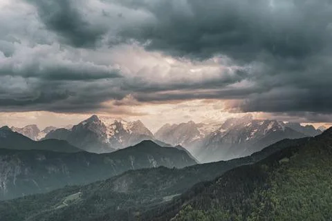 Dramatic sky mountains Stockfoto's