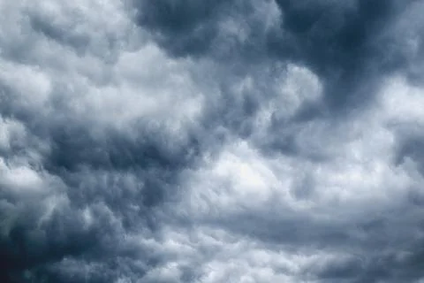 Dramatic sky with storm clouds before rain. 库存照片