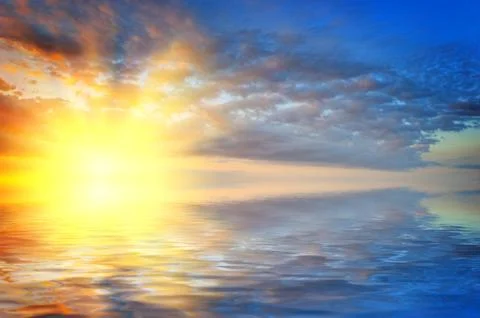 Dramatic sky at sunset Stock-Fotos