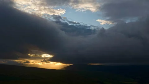 Dramatic Sky Timelapse Video stock 314314019