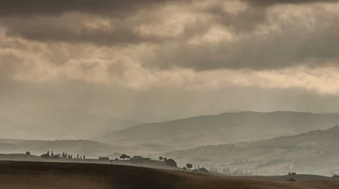 Dramatic sky in Tuscany Stock Footage 39032764