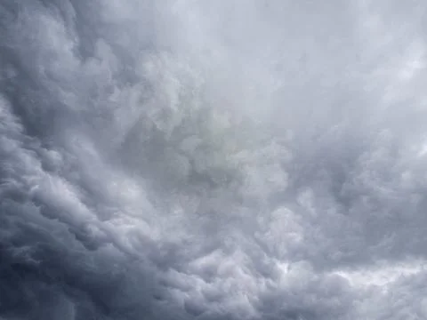 Dramatic Storm Cloud Texture In Grey Sky Background Stockfoto's