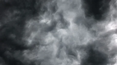 Dramatic Storm Clouds in the sky before the rain Video stock 129506478