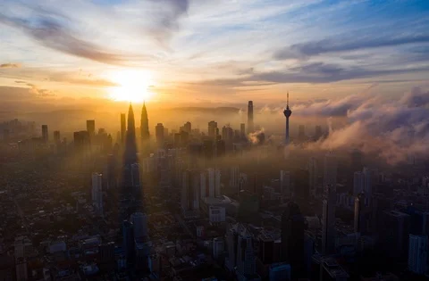 Dramatic sunrise of cityscape Stock Footage 122687286