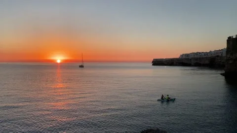 Dramatic sunrise over the sea Video stock 141260151