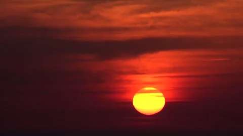 Dramatic Sunset with Clouds on Sky, Cloudy Setting Dusk, Fluffy Cloudy, Nature Stock Footage 340183299