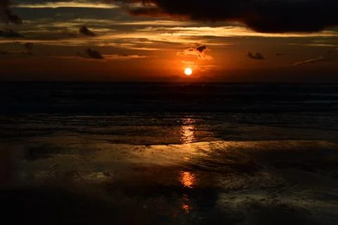 Dramatic sunset colours; beautiful sunset on a beach. Fotos de archivo