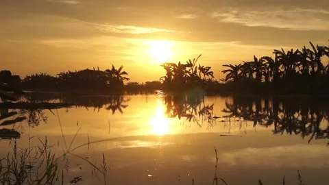 Dramatic sunset Video stock 330210296