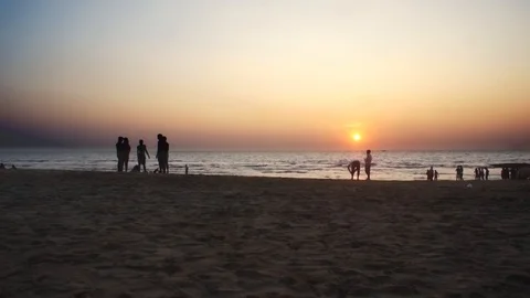  Dramatic sunset on ocean beach Stock Footage 89868542