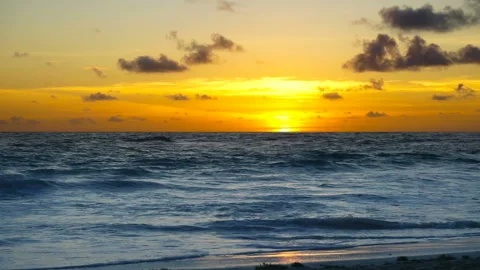 Dramatic sunset over ocean waves. Clouds Video stock 85922948