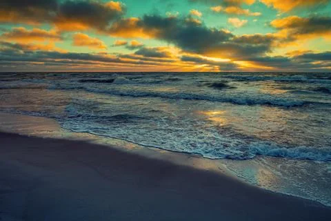 Dramatic sunset over sea Foto stock