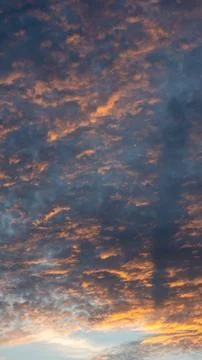 Dramatic Sunset Sky with Altocumulus Clouds 스톡 사진