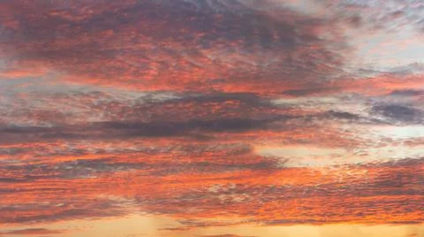 Dramatic Sunset Sky With Clouds 스톡 사진