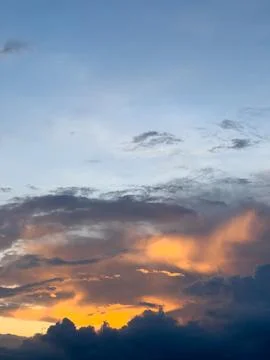 Dramatic Sunset Sky with Colorful Clouds 스톡 사진