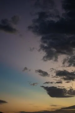Dramatic Sunset Sky with Dark Clouds Stock-Fotos