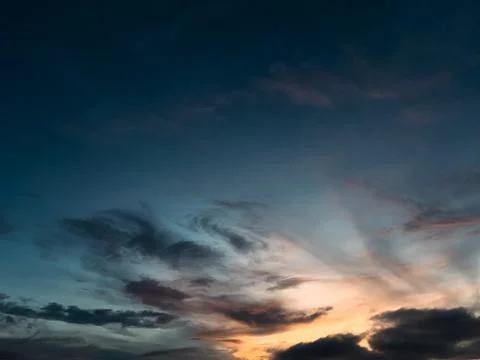 Dramatic Sunset Sky With Wispy Clouds Stock Photos