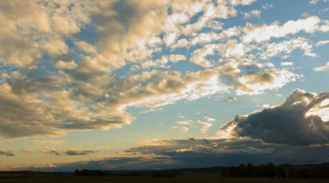 Dramatic sunset with solar rays. Stock Footage 36144426