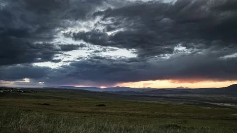 Dramatic Timelapse of Storm Clouds at Sunset in Ardahan 스톡 동영상 239355797