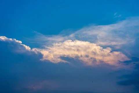 Dramatic twilight sky and clouds at summer sunset Foto stock