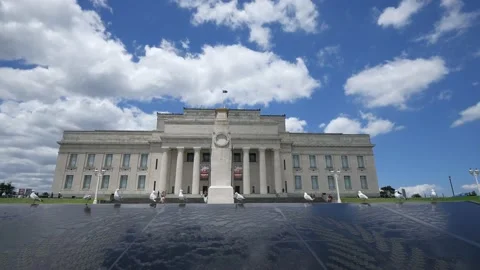 Dramatic view of Auckland museum Stock Footage 232059018