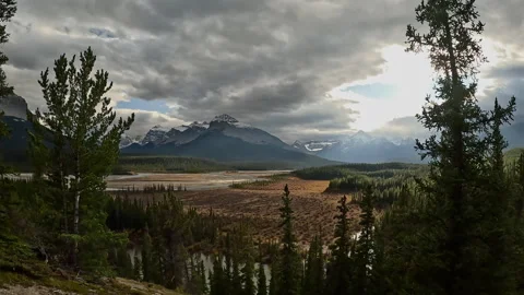 Dramatic weather unfolds over the Saskatchewan River Valley Video stock 272171712