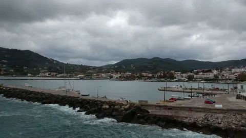 Dramatic winter scenery over Chora town in Skopelos island, Greece Vídeo Stock 162363988