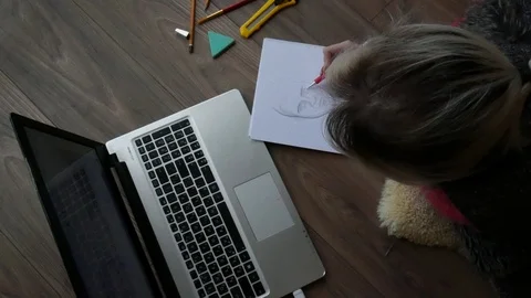 Draw art with pencil Stock Footage 99689190