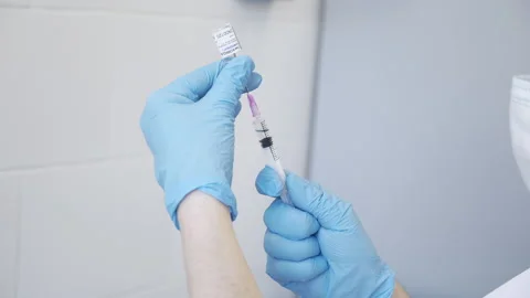 Draw a syringe2 Stock Footage 148494153